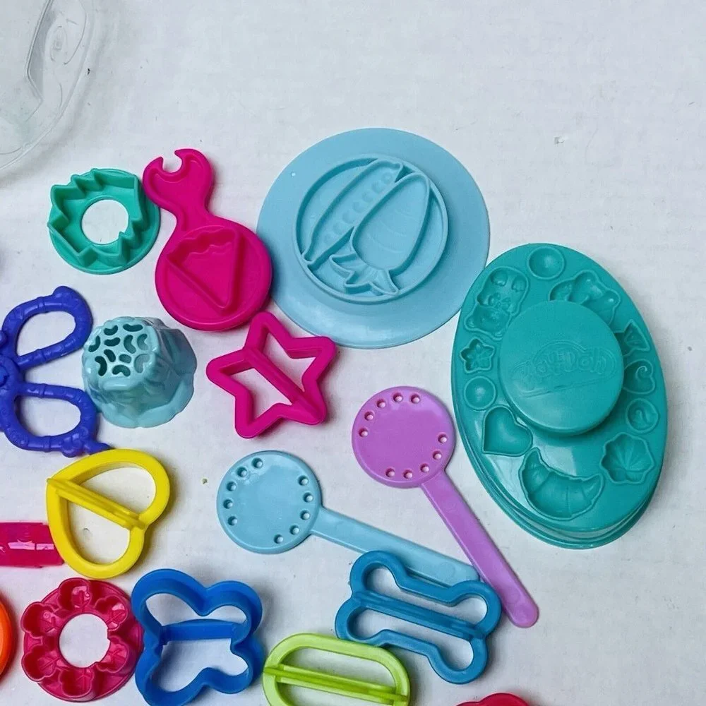 Play Doh Dough Accessories in PlayDoh Container with‎ Lid 24 pieces Kids Toy